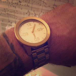 Nixon Watch